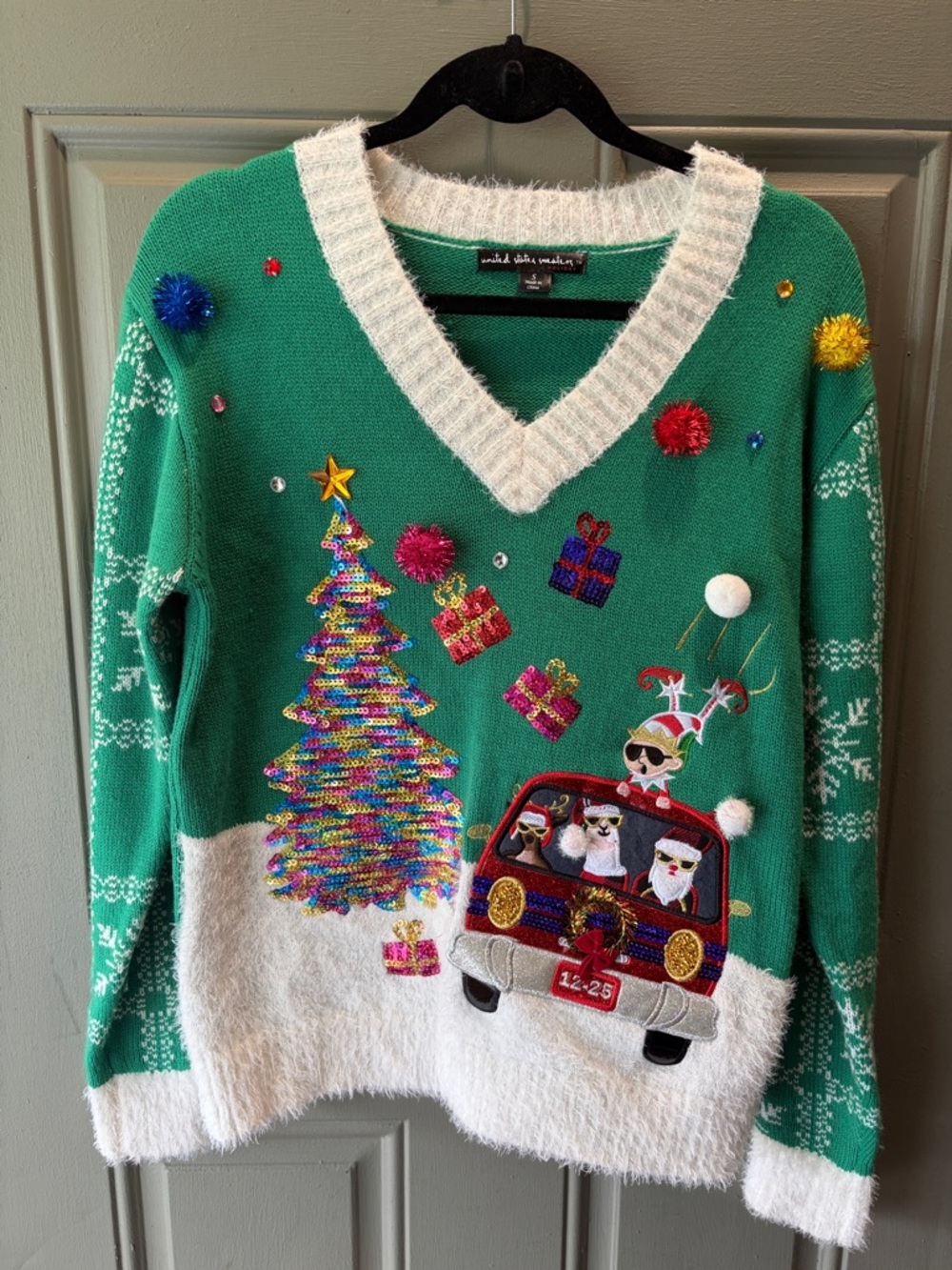 united states sweaters Green V-Neck Christmas Sweater with White Trim